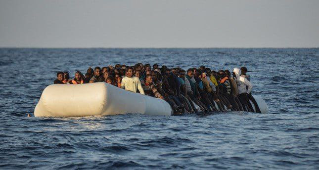 اليونيسيف: مايقارب 300 طفل مات...