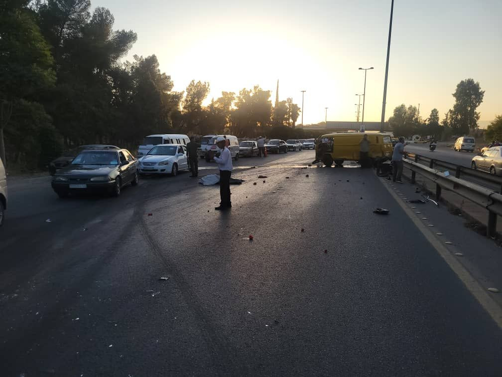 حادث مروري يودي بحياة شخصين عل...