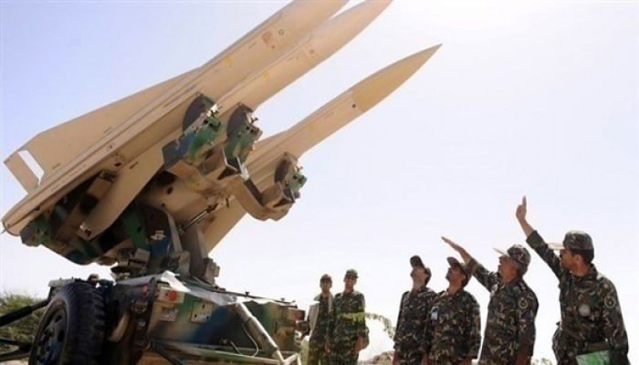 إيران تنشر 8 منصات إطلاق صواري...