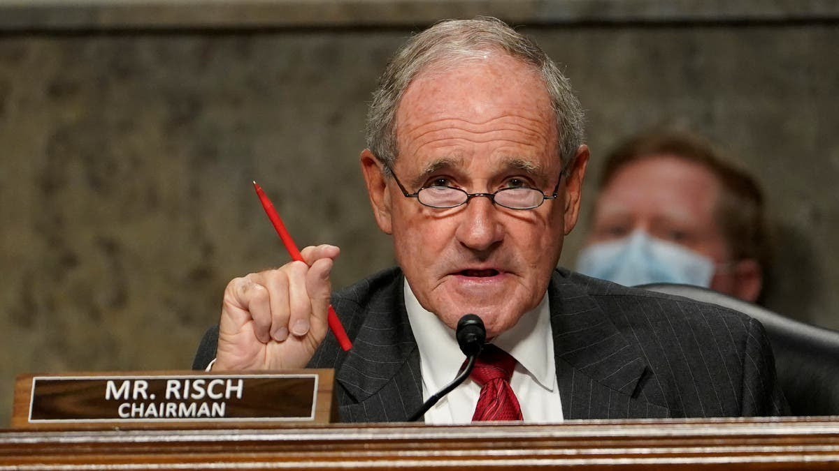 كبير الجمهوريين في الكونغرس ين...