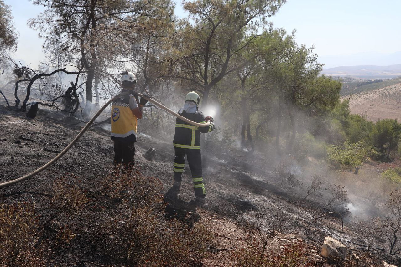 الدفاع المدني يواصل عمليات إتل...