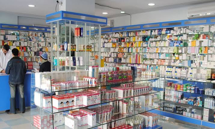 صحة النظام ترفع أسعار الأدوية...