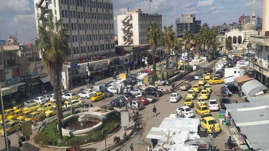 النظام يرضخ ويسلم معتقلا من ال...