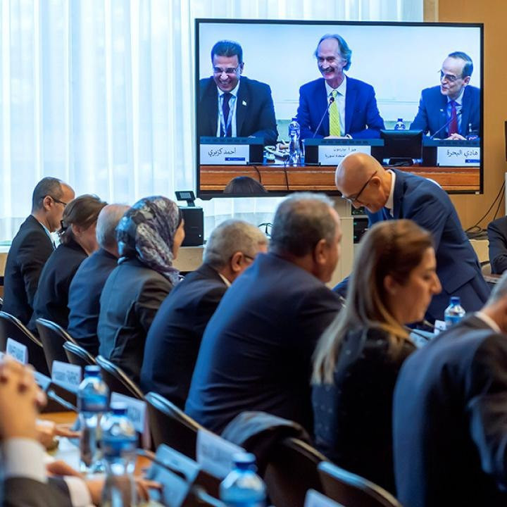 روسيا تؤيد نقل اجتماعات اللجنة...