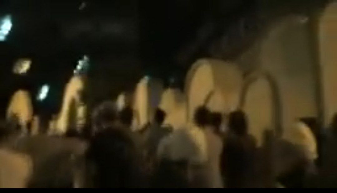 بالفيديو.. خروج مظاهرة في حي ا...