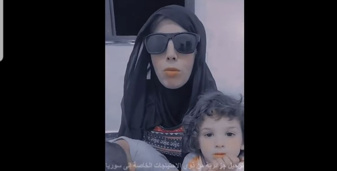 بالفيديو.. تركيا ترحل سيدة جزا...