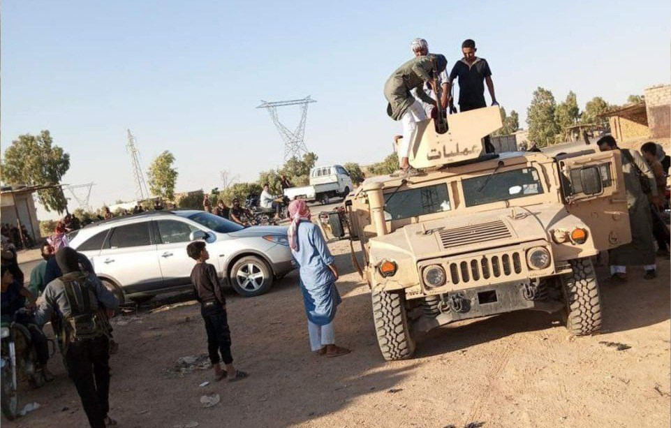 "قسد" تدخل بلدتين دون قتال وتت...