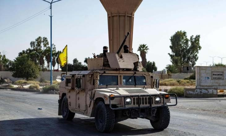 "قسد" تعيد الانتشار شرق ديرالز...