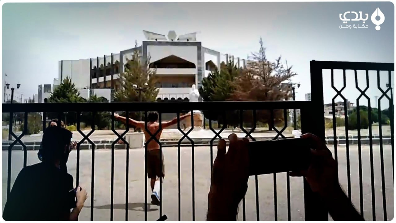 جرحى بإطلاق رصاص على المحتجين...