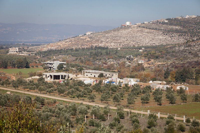 مقتل شاب سوري برصاص الجيش اللب...