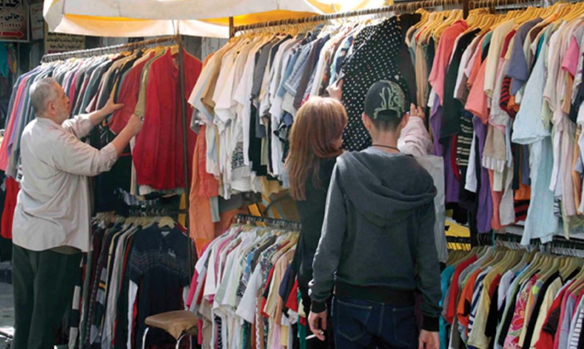 الفقر يدفع السوريين لشراء المل...