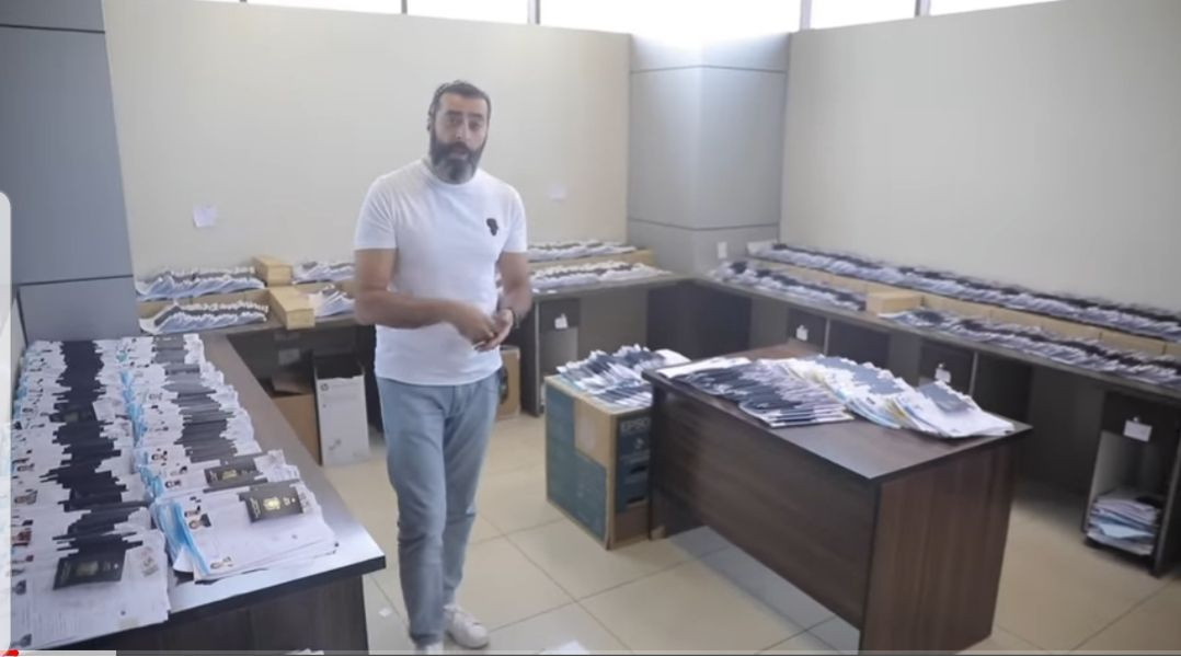 ظهور للممثل "باسم ياخور" من أر...