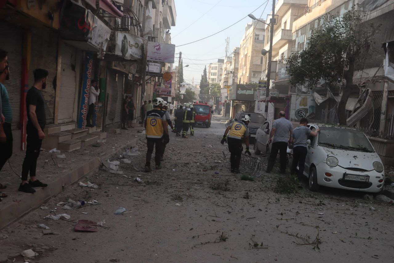 ستة شهداء بقصف متواصل للنظام ع...