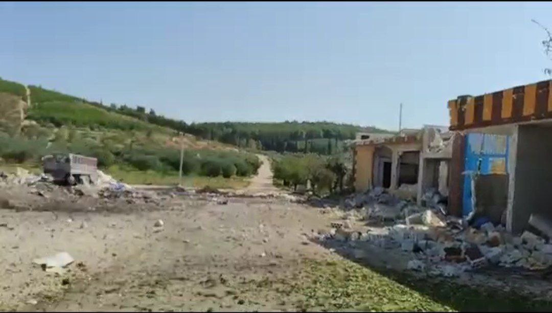 من عائلة واحدة.. خمسة شهداء بق...