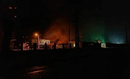 غارات أمريكية تضرب مواقع إيران...