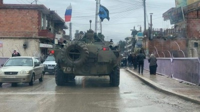 القوات الروسية تسير دورية بريف...