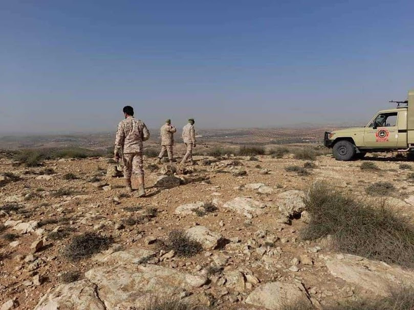 حمص.. ميليشيا إيرانية تطرد عائ...