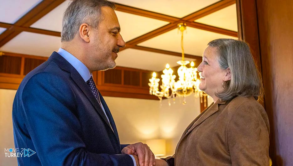 أمريكا تؤكد عدم انسحاب قواتها...