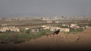 الأهالي يهاجمون حافلة مبيت عسك...