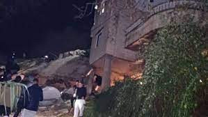 ضحايا سوريون نتيجة انهيار مبنى...