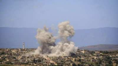 طائرات روسية تغير على جسر الشغ...