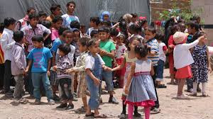 دور الأيتام في مناطق سيطرة الن...