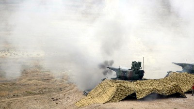 القوات التركية تستهدف قوات "قس...