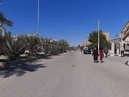 دير الزور,,,, خلو شوارعها  الر...
