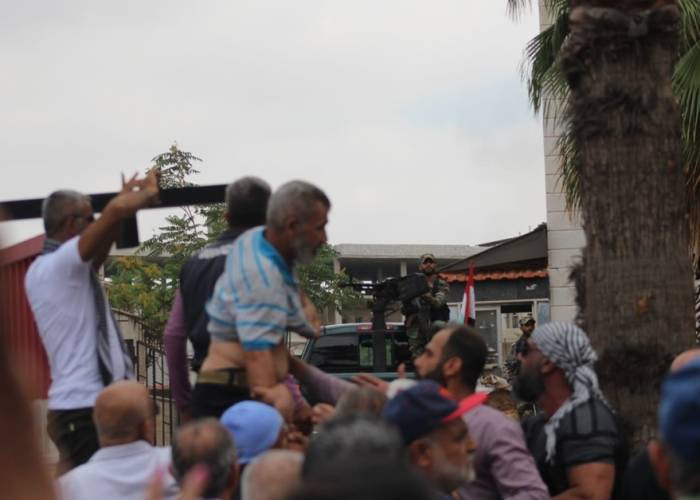 السويداء تحتج على مهزلة الانتخ...