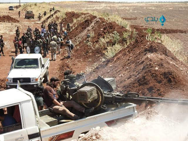 أسفرت عن قتلى.. اشتباكات بين "الوطني" و"قسد" بريف حلب 