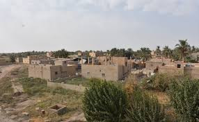 أهالي ريف ديرالزور  يشتكون من ثقل الإتاوات المفروضة عليهم