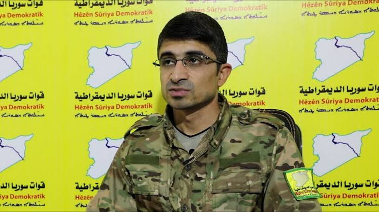 "قسد" تتهم حسام لوقا بالوقوف وراء هجوم "العشائر" عليها في دير الزور 