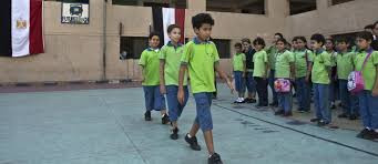 اللاجئون السوريون في مصر وعوائق التسجيل في المدارس