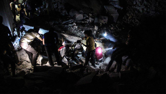 مجزرة بعشرات الصواريخ العنقودي...