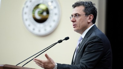 تركيا تواصل التودد لنظام الأسد...