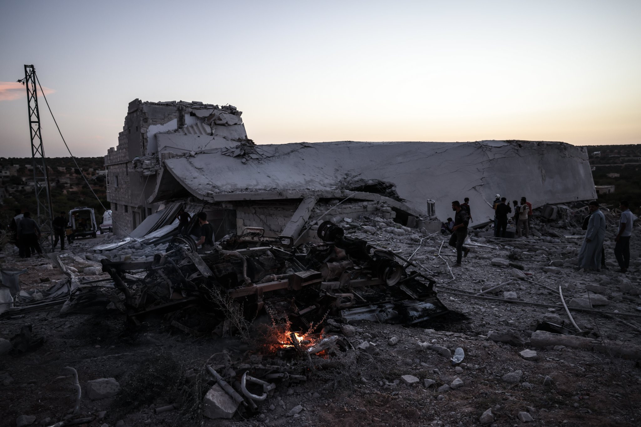 ارتفاع حصيلة شهداء القصف الروس...