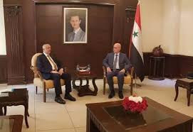 العراق ينفي طلب المعارضة تنظيم...