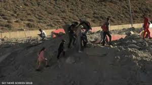 خروج جميع المعابر الحدودية بين...