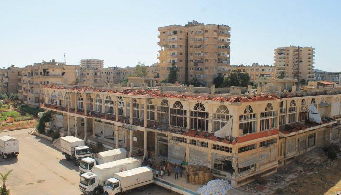 قافلة مساعدات أممية تدخل حي ال...