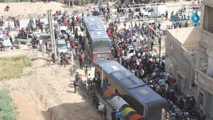 مُهجَّرو جنوب دمشق يغادرون شما...