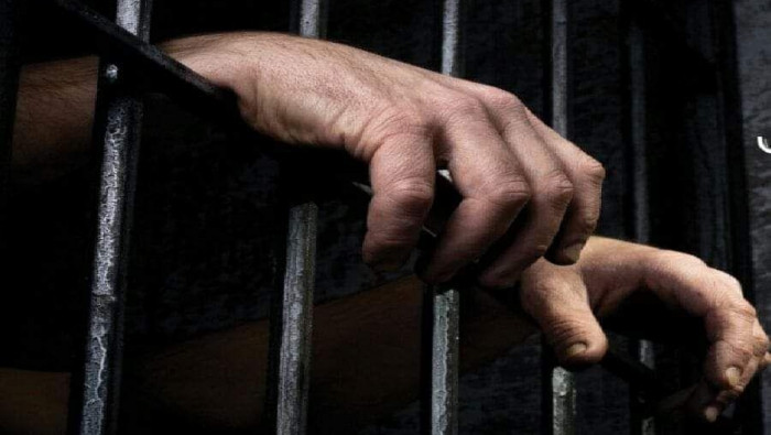 مخابرات النظام تحيل عشرات الفل...