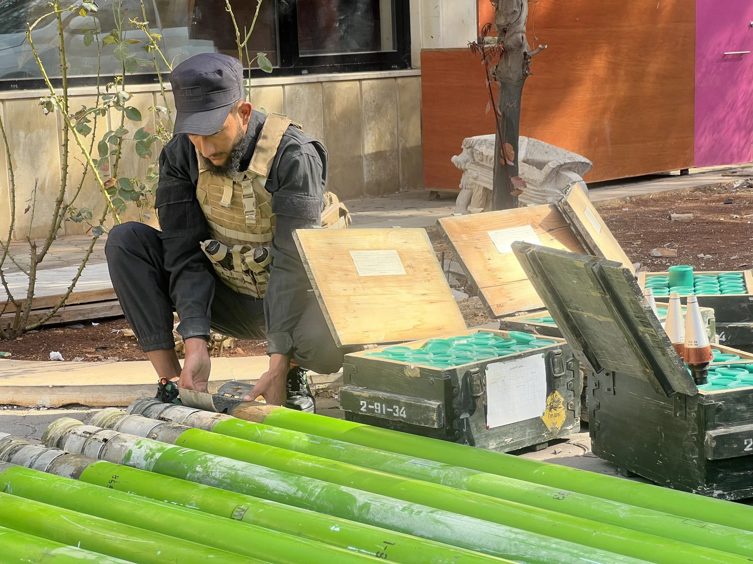 "وزارة الداخلية" تعلن ضبط أسلح...