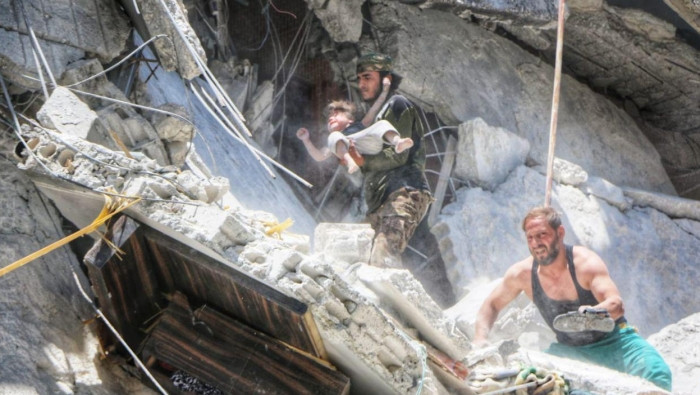 ارتفاع حصيلة ضحايا القصف على إ...