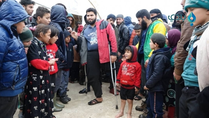 سكان مخيم "حلب لبيه" يتظاهرون...