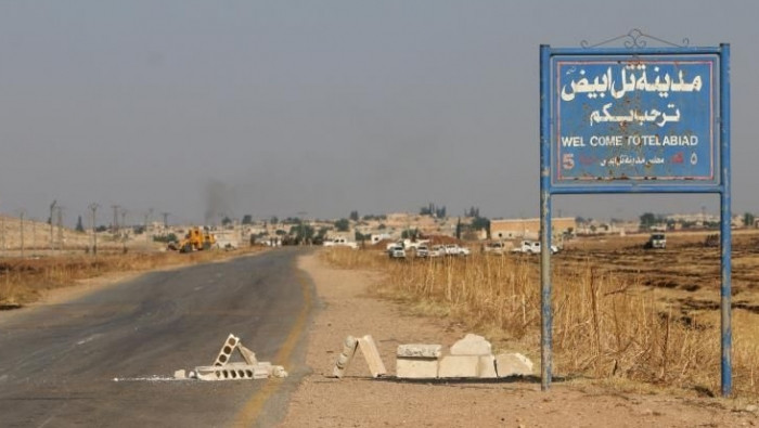 الجيش الوطني يسيطر على قرى في...