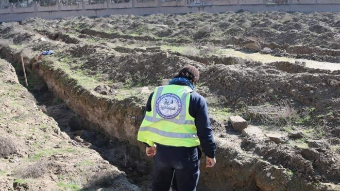 انتشال 15 جثة من مقبرة البحوث...