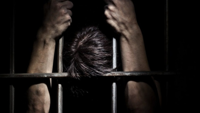 استشهاد لاجئ فلسطيني تحت التعذ...