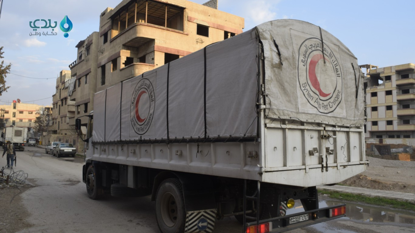 دخول قافلة مساعدات أممية إلى ا...