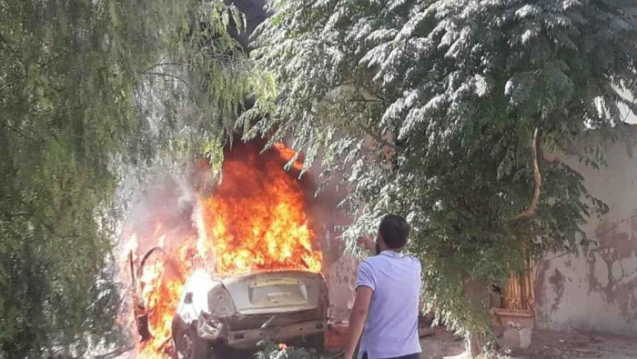 مجهولون يقتلون إعلاميا من "تحر...