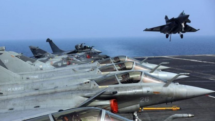 صحيفة: إسرائيل استخدمت قنبلة د...